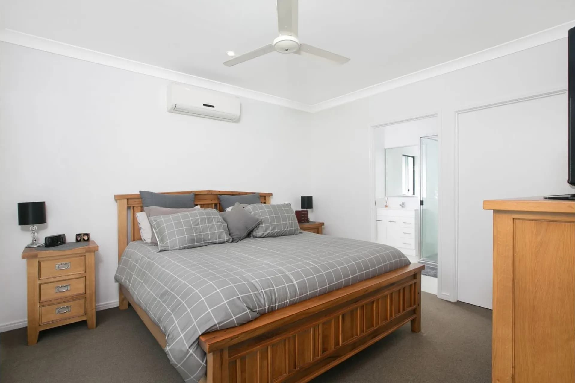 34 Ainscow Drive, Bentley Park, QLD, Bentley Park - Thumbnail 3