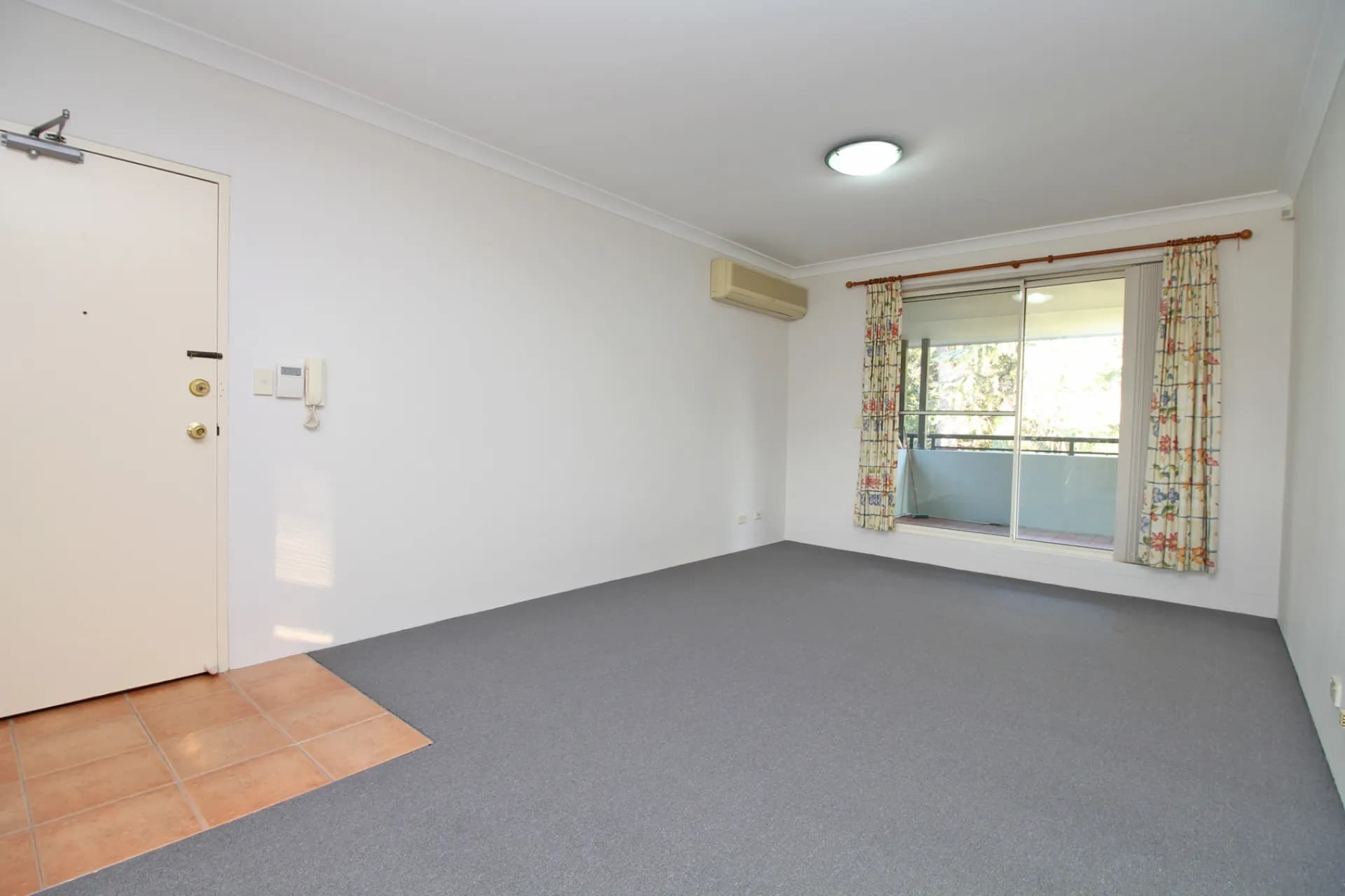 24/13-15 Elizabeth Street, Parramatta, NSW, Parramatta - Thumbnail 3