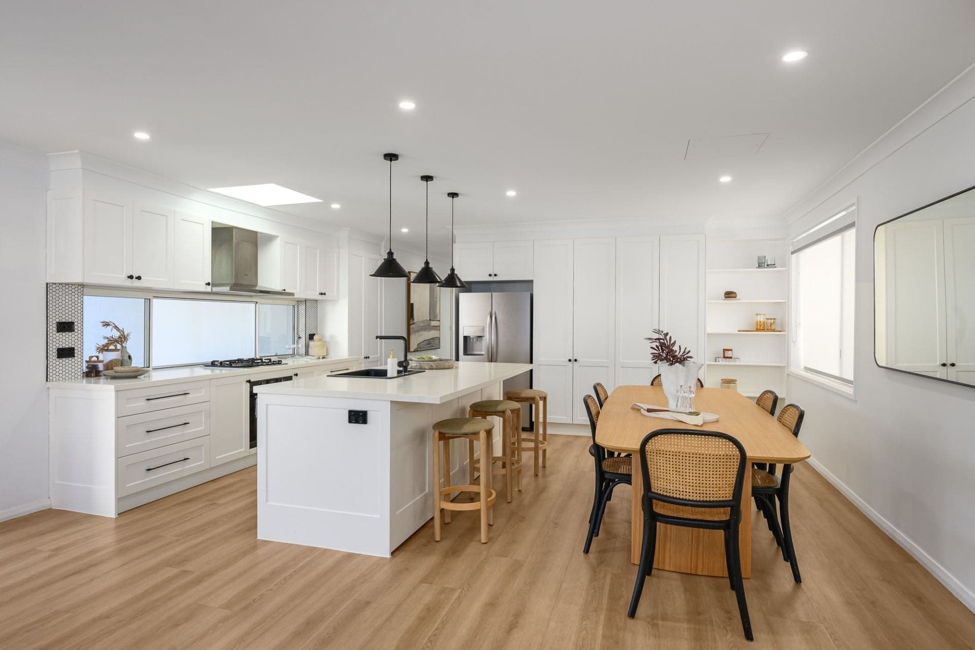 5 Whittle Avenue Milperra NSW, Milperra - Thumbnail 2