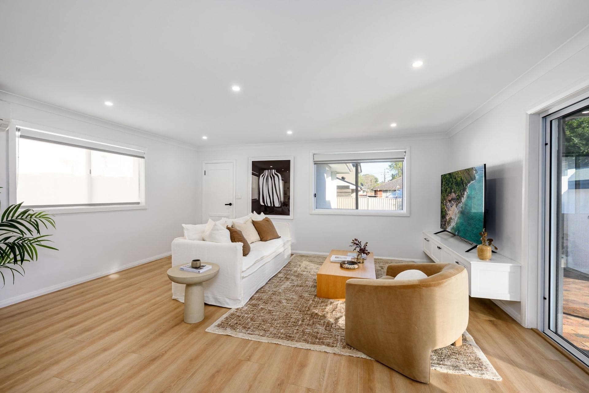 5 Whittle Avenue Milperra NSW, Milperra - Thumbnail 4