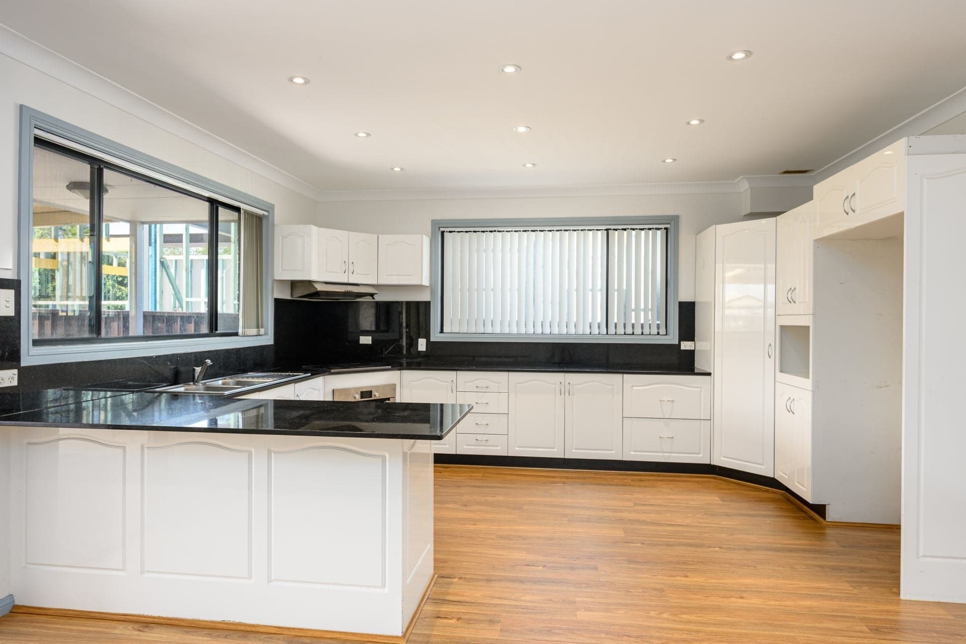 22 Lawson Street Panania NSW, Panania - Thumbnail 4