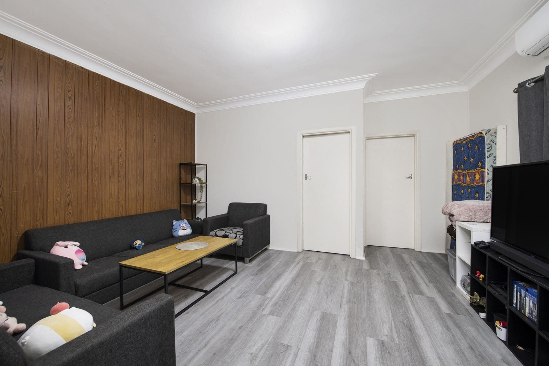 14 Selems Parade Revesby NSW, Revesby - Thumbnail 5