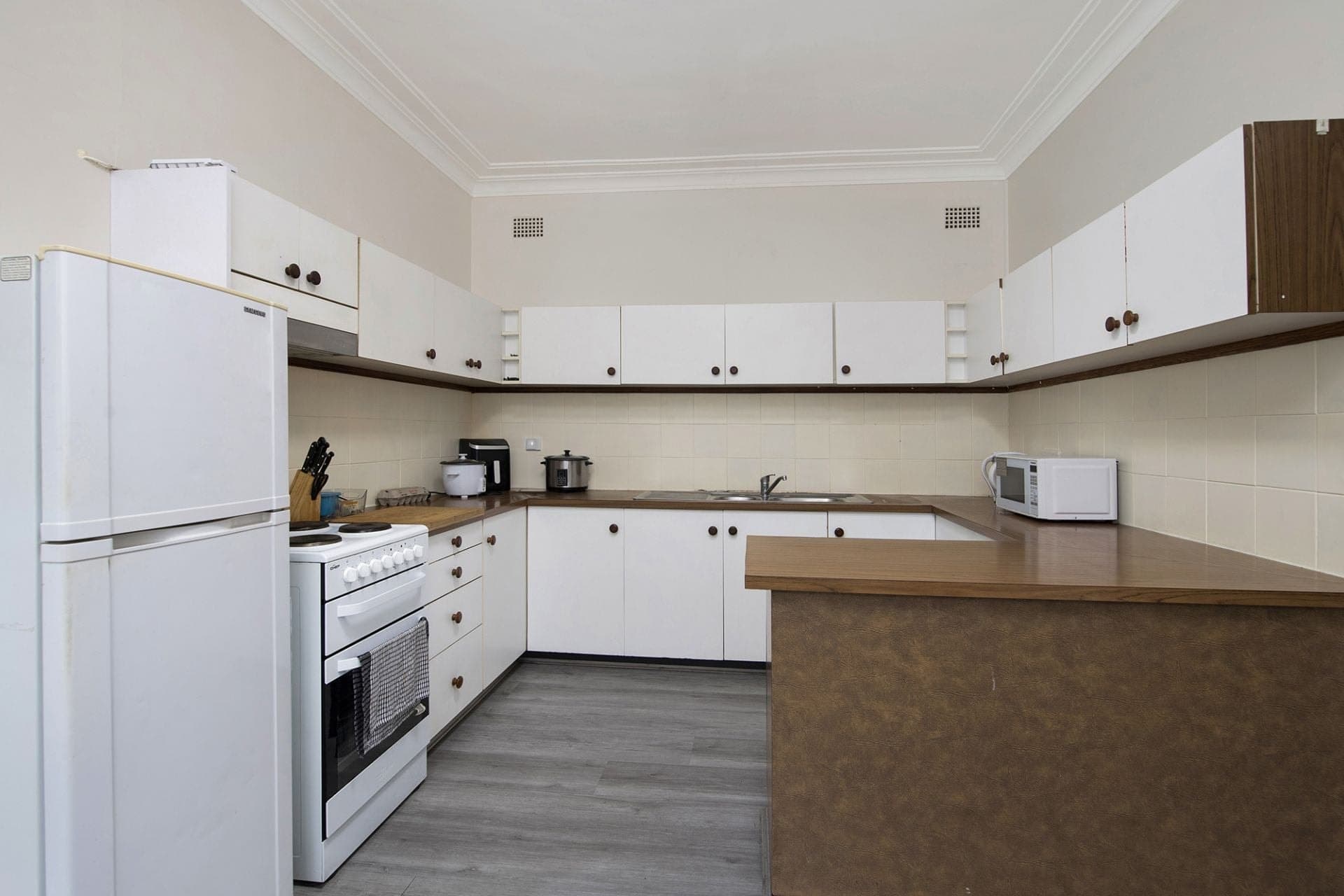 14 Selems Parade Revesby NSW, Revesby - Thumbnail 6