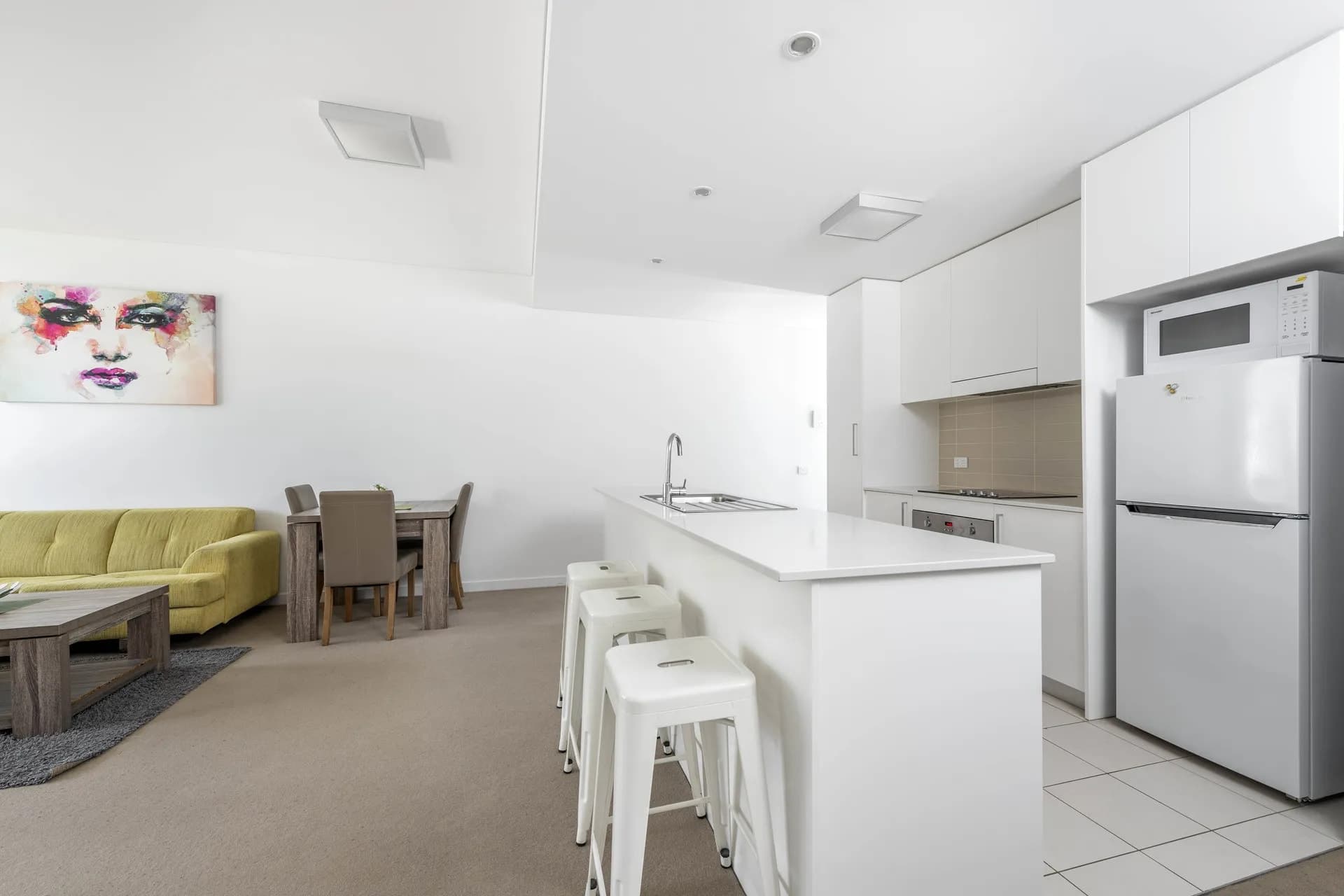 151/116 Easty Street, Phillip, ACT, Phillip - Thumbnail 5