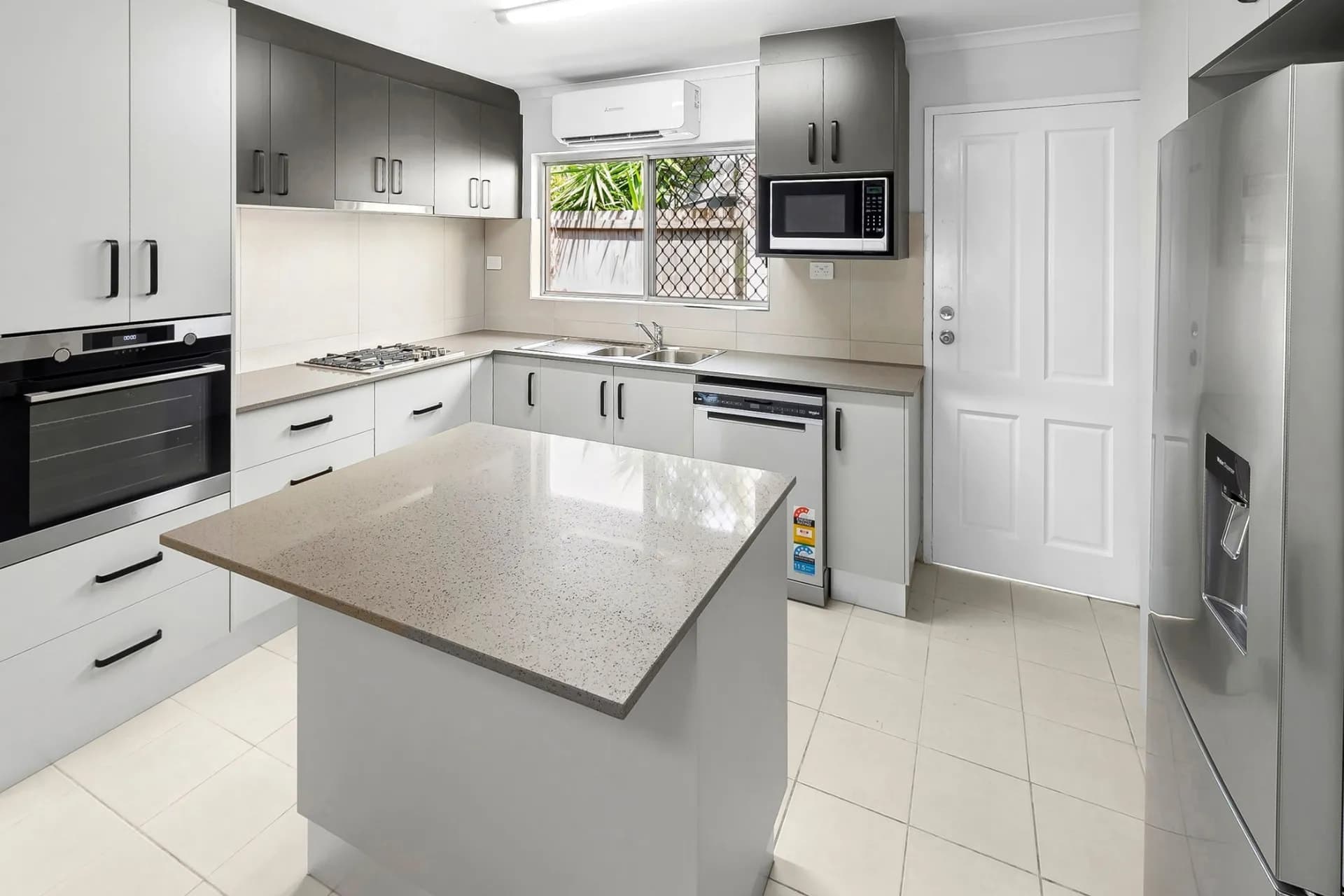 Unit 2/16 Palm Street, Holloways Beach, QLD, Holloways Beach - Image 1