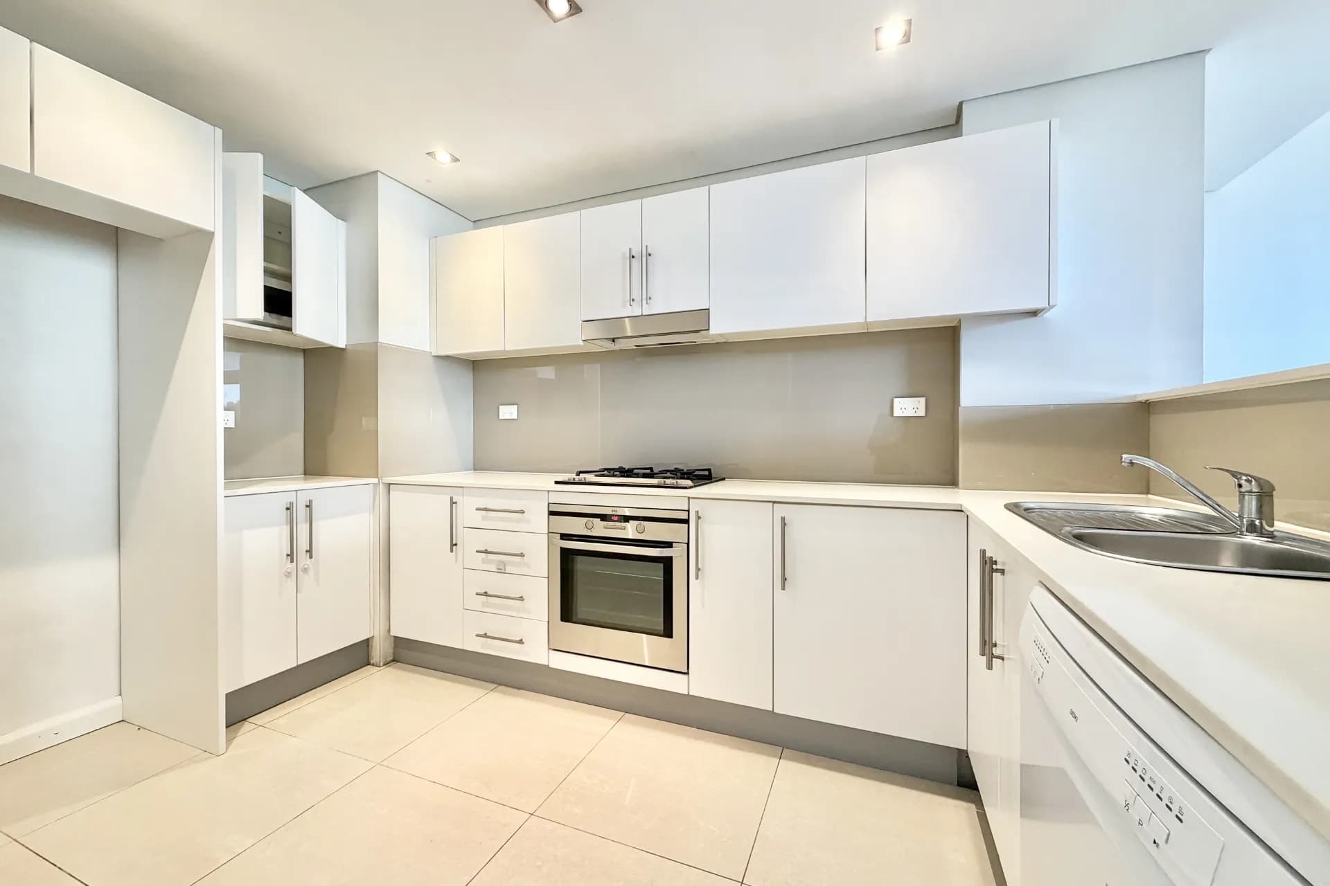 2209/20 Porter Street, Ryde, NSW, Ryde - Thumbnail 2