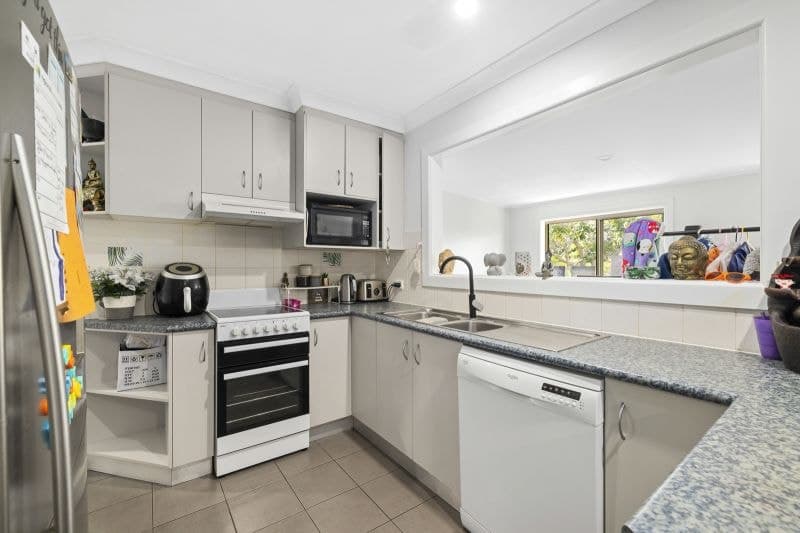 9 Mahogany Avenue SANDY BEACH NSW, Sandy Beach - Thumbnail 2