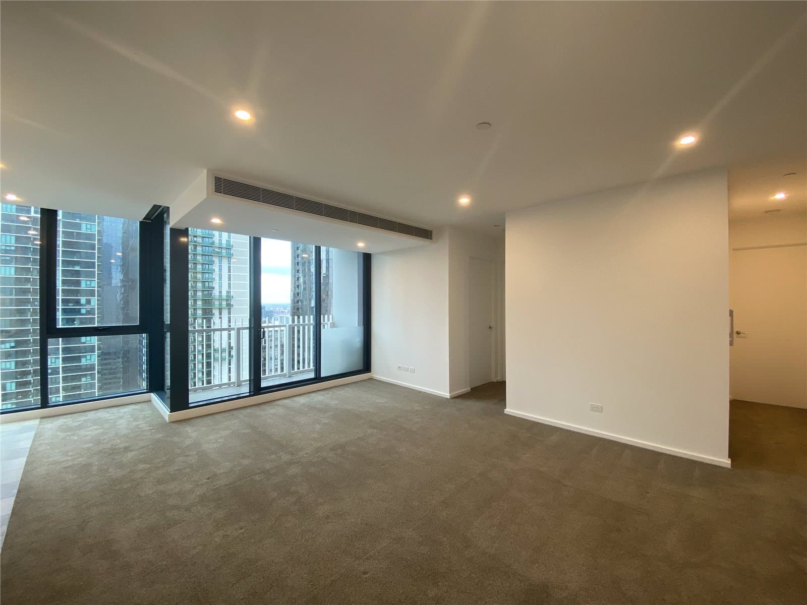 2713/560 Lonsdale Street, Melbourne - Image 1