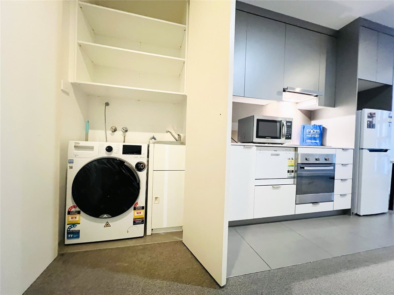 707/557 Little Lonsdale Street, Melbourne - Thumbnail 5
