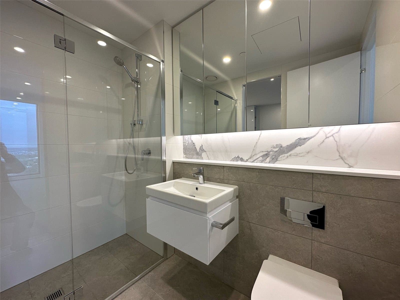 4002/81 City Road, Southbank - Thumbnail 8