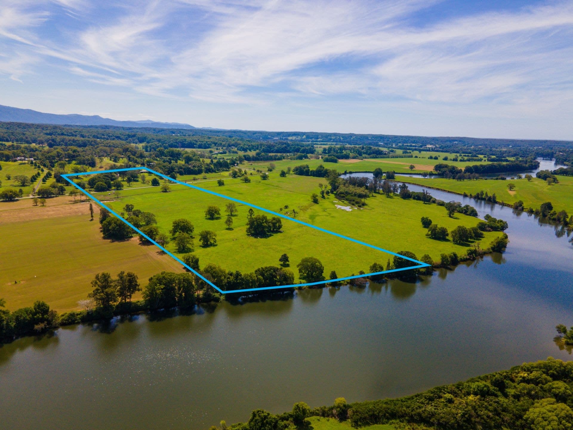 937 North Bank Road BELLINGEN NSW, Bellingen - Image 1