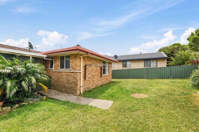 1/5 Warrawee Street SAPPHIRE BEACH NSW, Sapphire Beach - Thumbnail 4