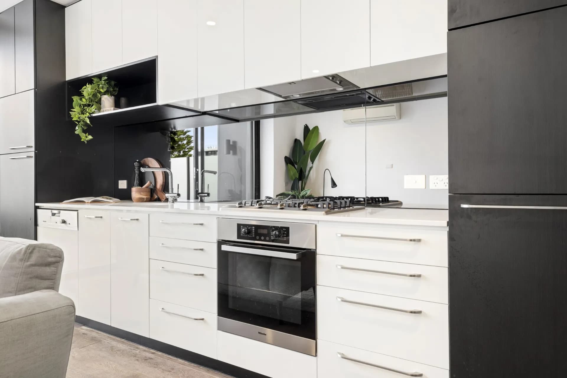 Unit 201/40 Beach Street, Port Melbourne, VIC, Port Melbourne - Thumbnail 7