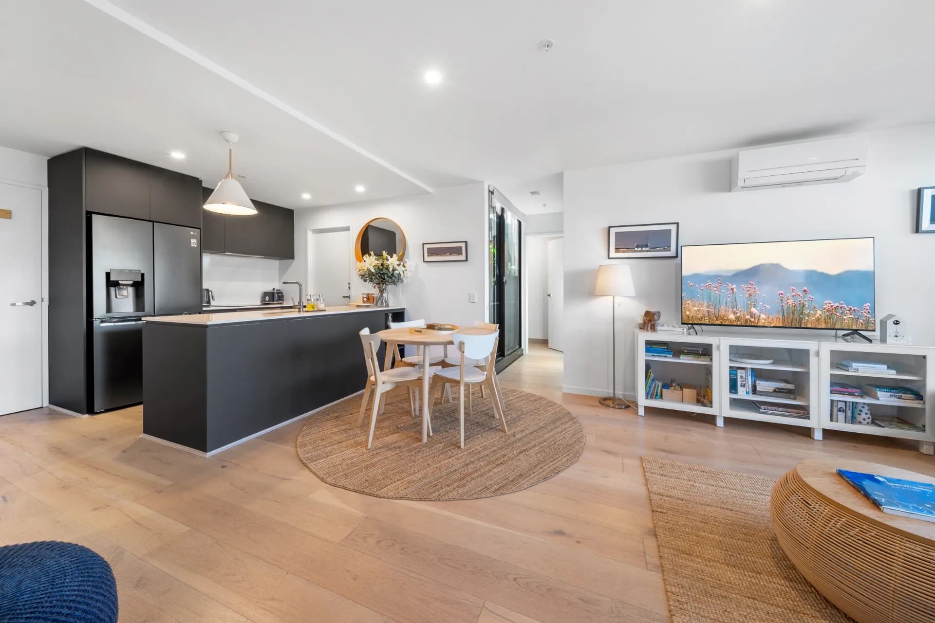 812/83 Cooyong Street, Reid, ACT, Reid - Thumbnail 5