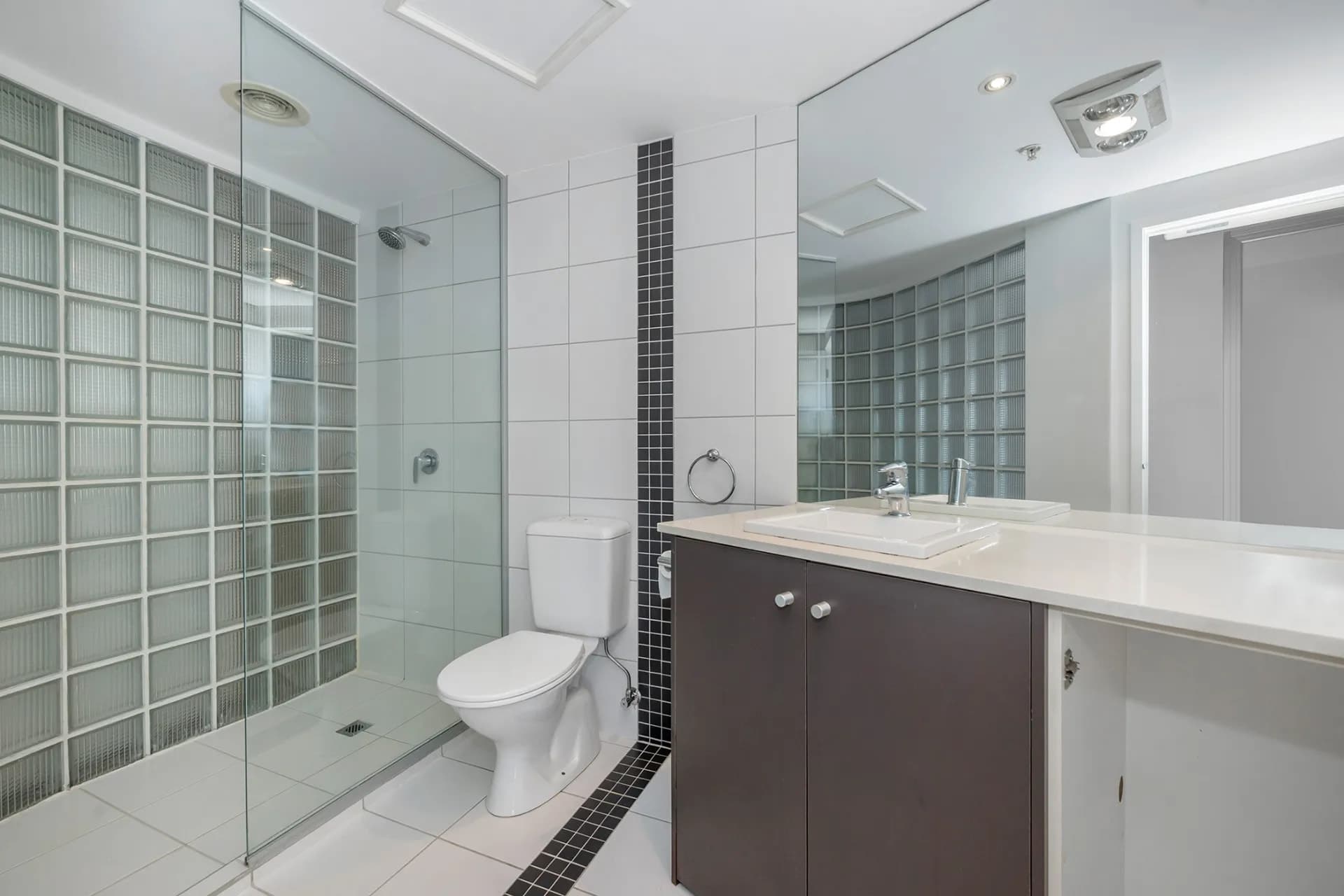605/83 Queens  Road, Melbourne, VIC, Melbourne - Thumbnail 7