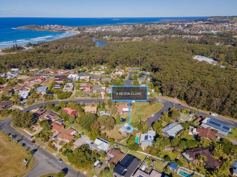 4 Rezeik Close SAFETY BEACH NSW, Safety Beach - Image 1
