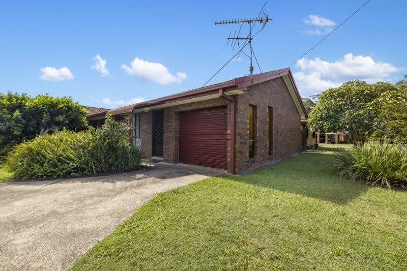 1/8 Kim Close WOOLGOOLGA NSW, Woolgoolga - Image 1