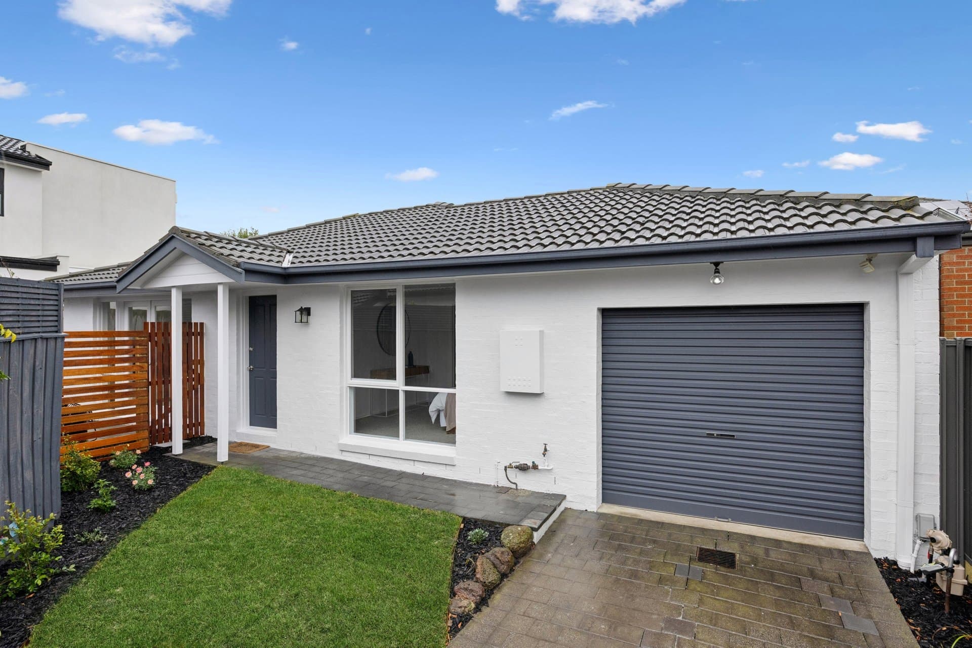 2/12 Gilmour Road, Bentleigh, Bentleigh - Image 1