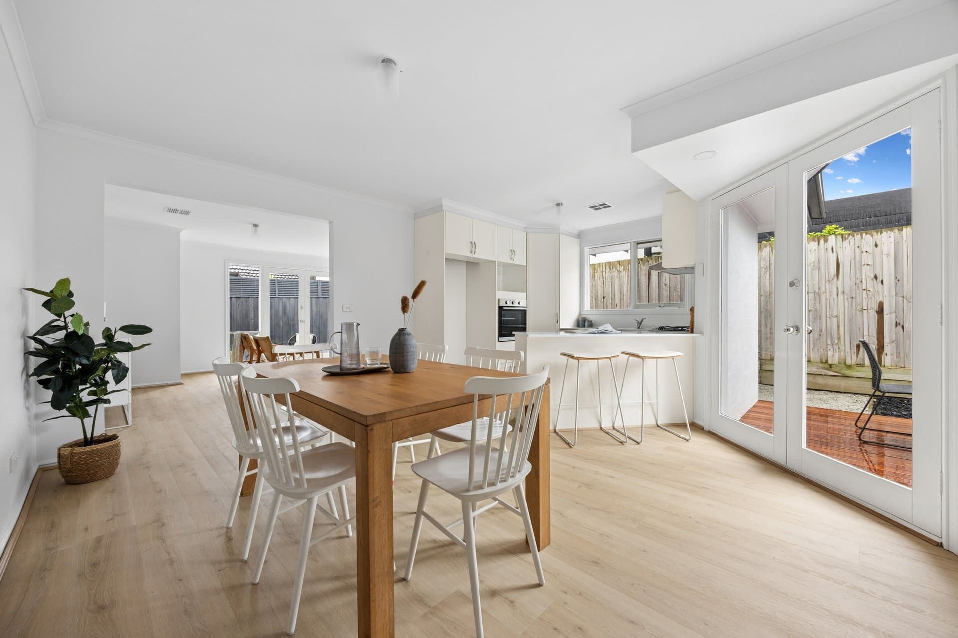 2/12 Gilmour Road, Bentleigh, Bentleigh - Thumbnail 3