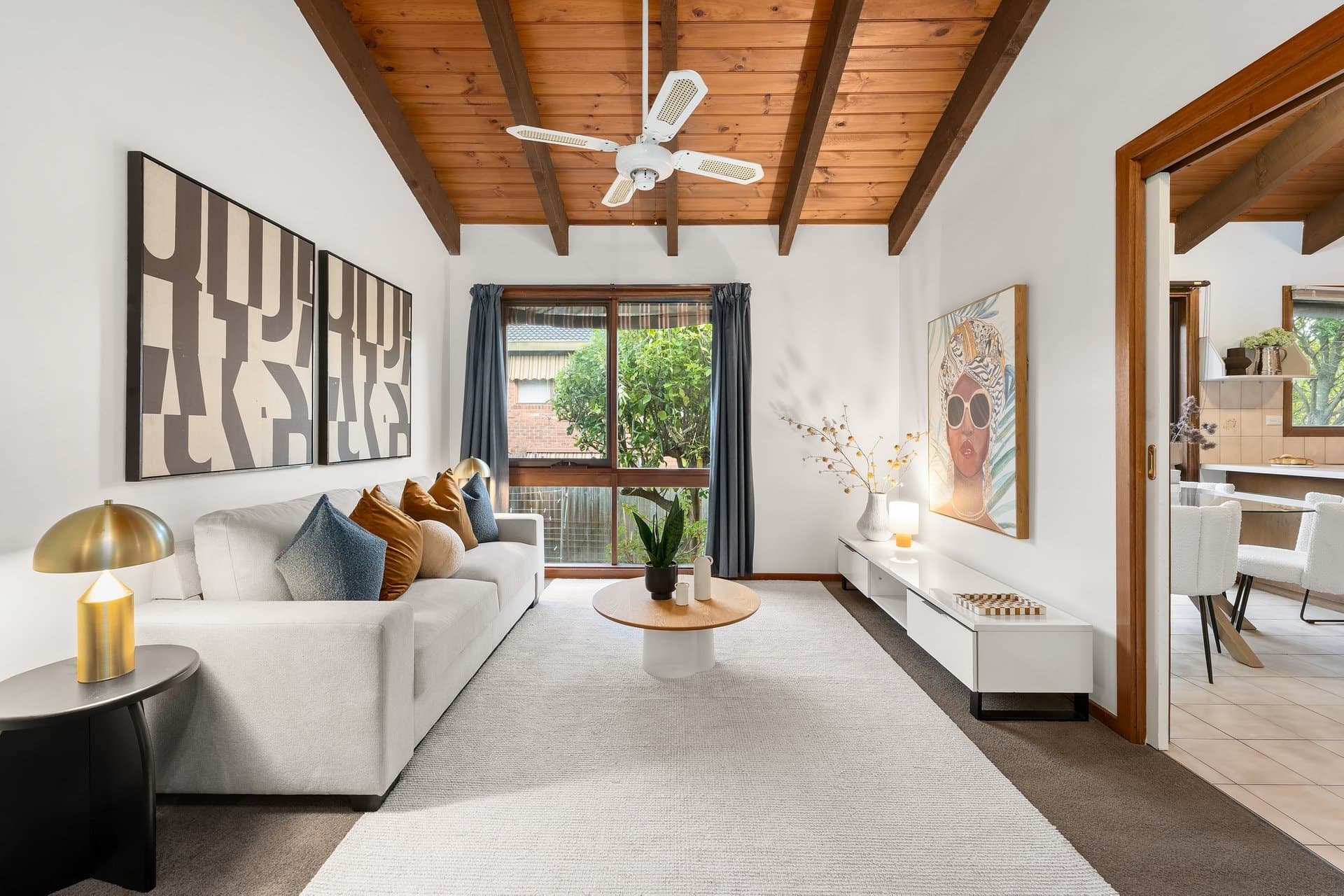 2/219 Blackburn Road, Doncaster East, Doncaster East - Image 1