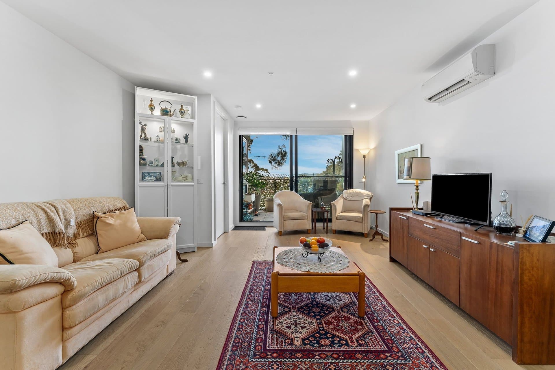 115/3 Mitchell Street, Doncaster East, Doncaster East - Thumbnail 2