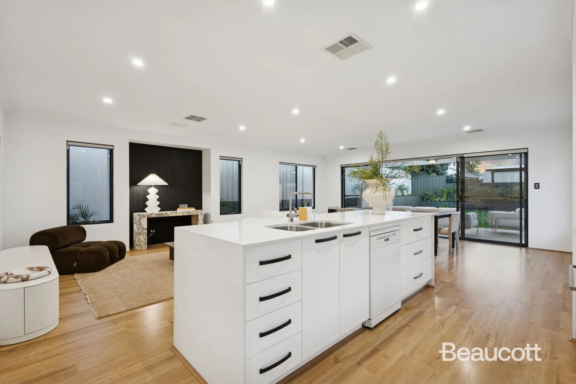 53/133 Lincoln Street, PERTH WA 6000, Perth - Thumbnail 4