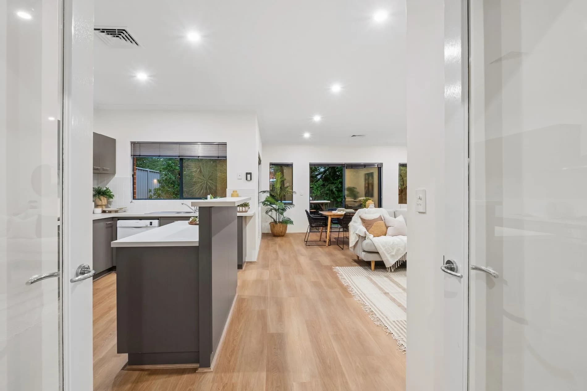 6/27 Falkirk Avenue, MAYLANDS WA 6051, Maylands - Thumbnail 4