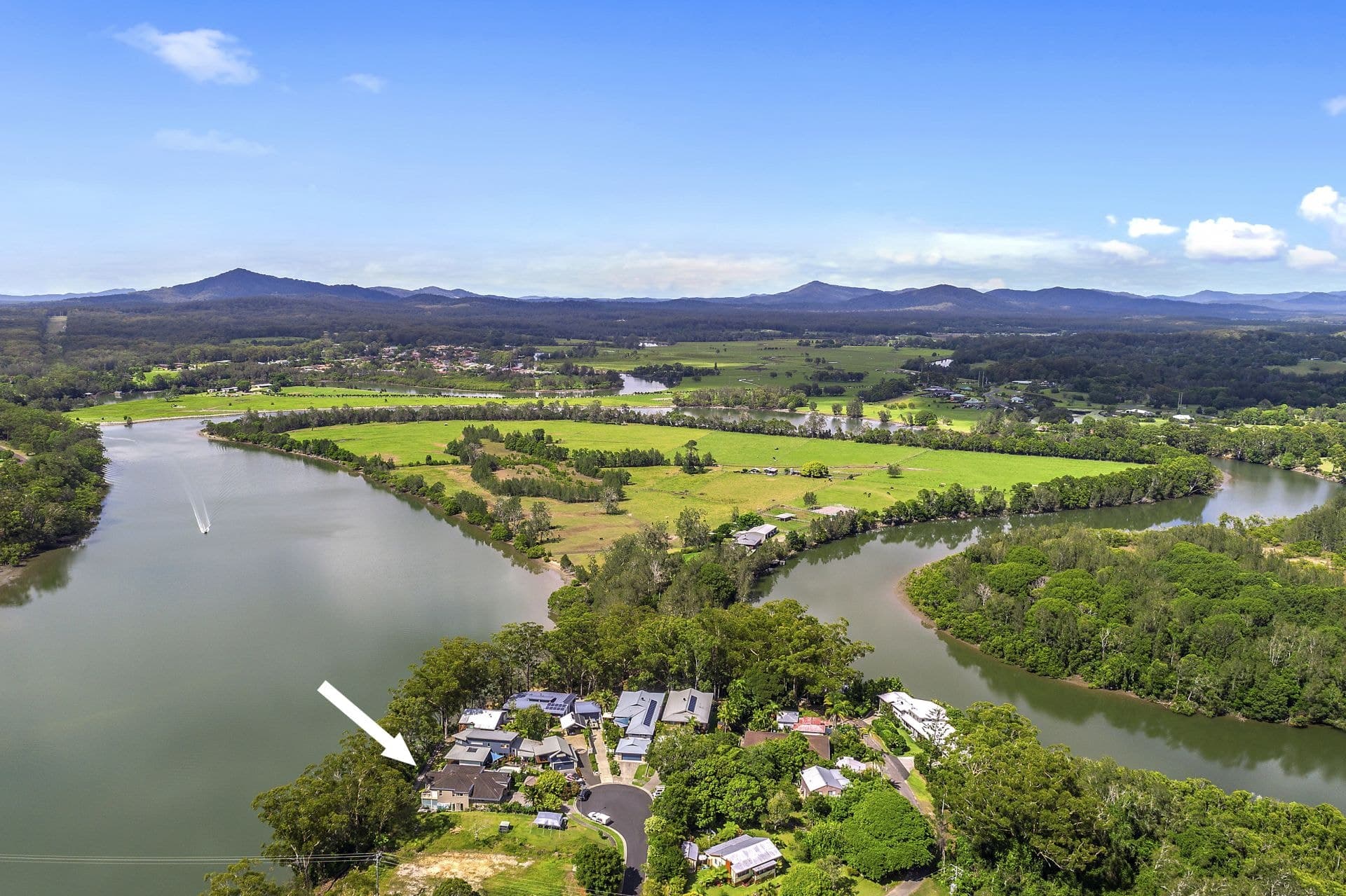 6 Dolphin Court URUNGA NSW, Urunga - Image 1