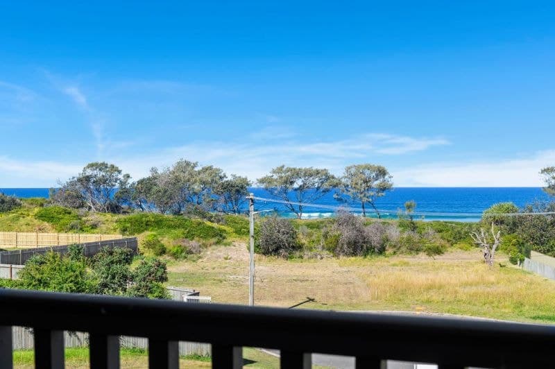 67 Pacific Street CORINDI BEACH NSW, Corindi Beach - Thumbnail 5