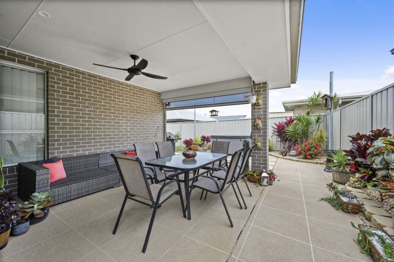 13 Sunshine Circuit EMERALD BEACH NSW, Emerald Beach - Thumbnail 4