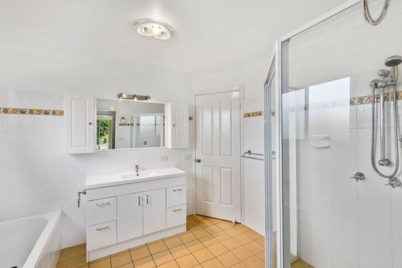 17 Landrigan Close WOOLGOOLGA NSW, Woolgoolga - Thumbnail 5