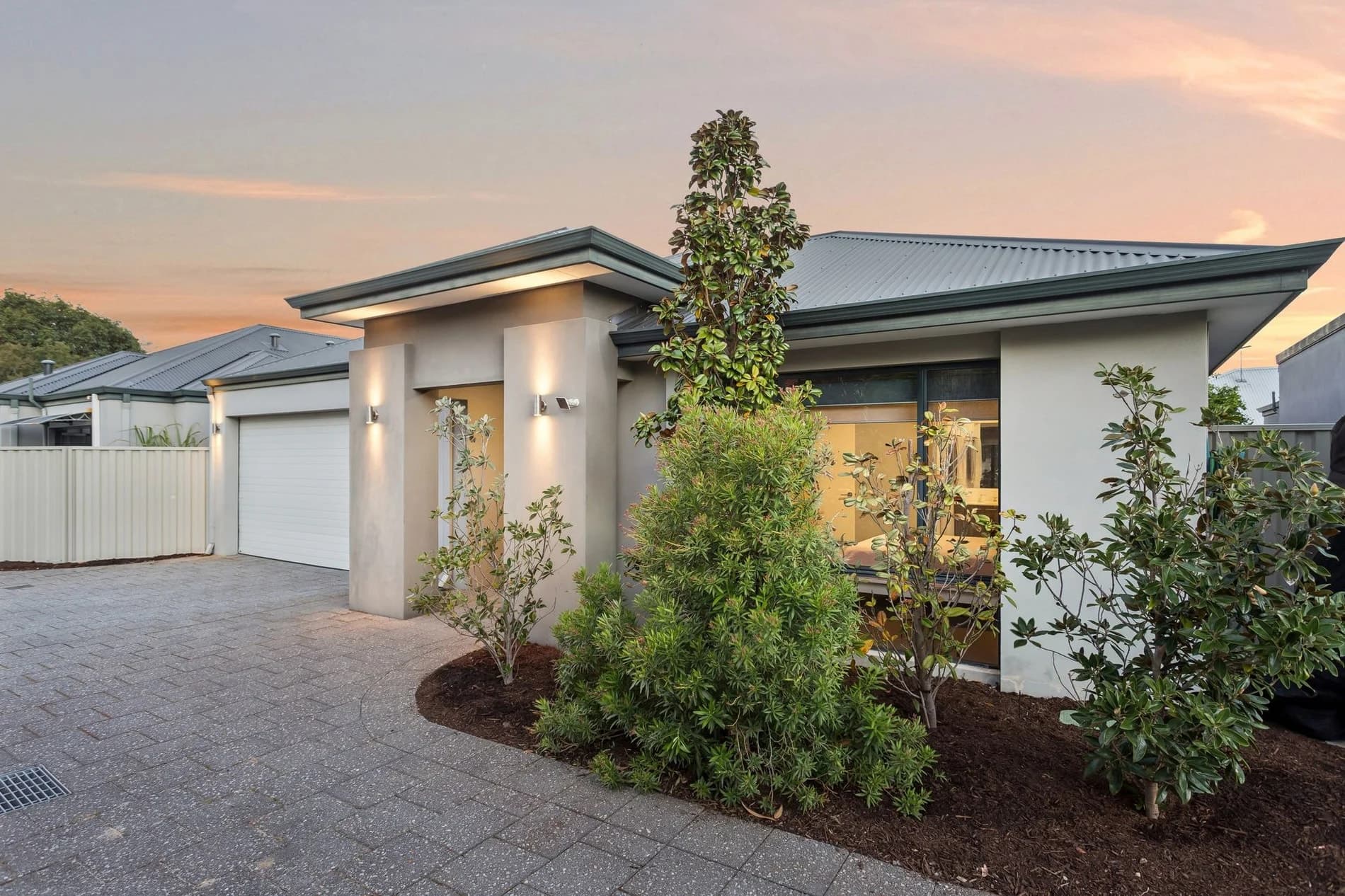 6/27 Falkirk Avenue, MAYLANDS WA 6051, Embleton - Image 1