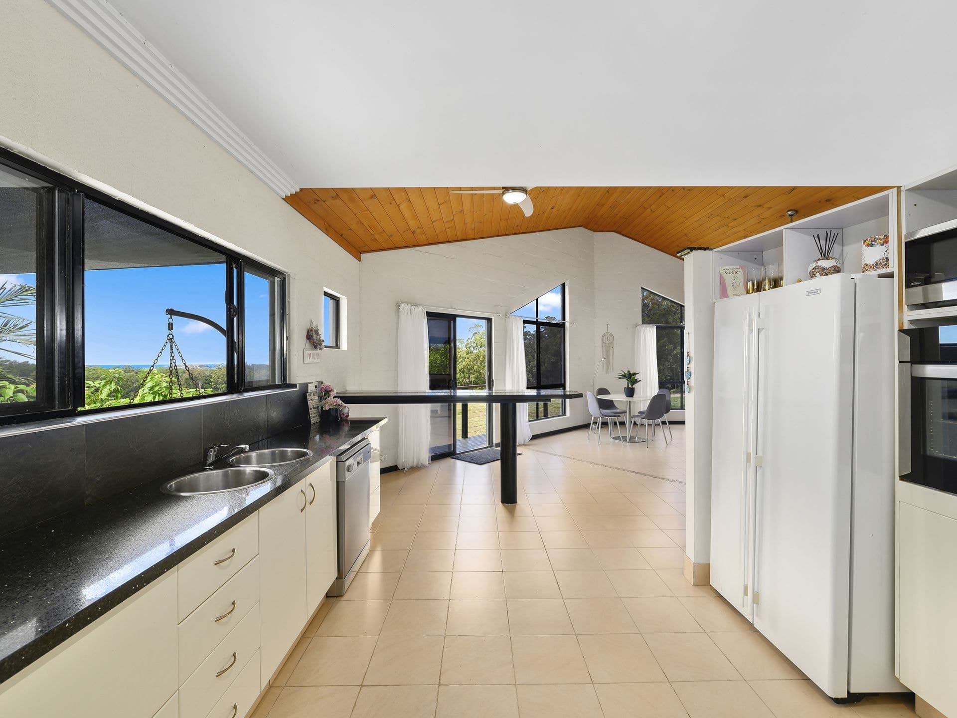300 Newmans Road WOOLGOOLGA NSW, Woolgoolga - Thumbnail 5