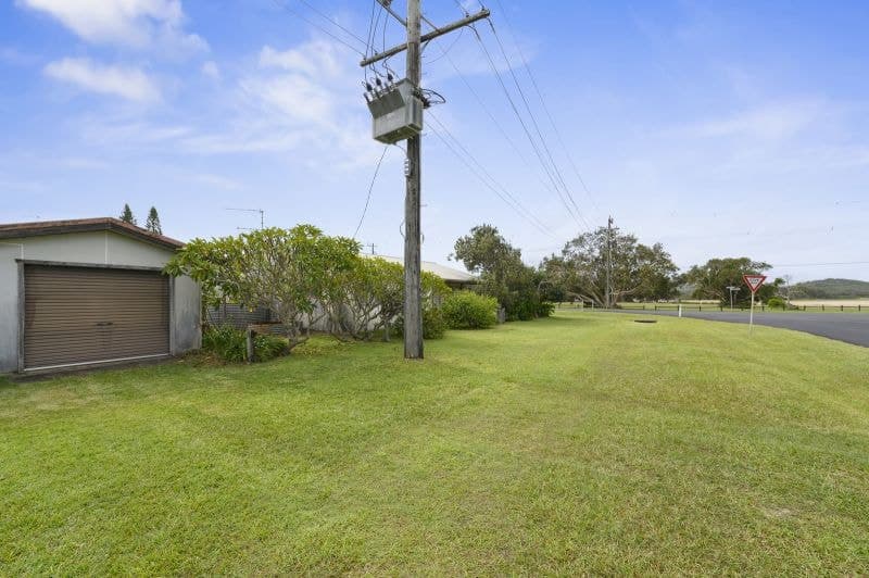 44 Ford Street RED ROCK NSW, Red Rock - Thumbnail 4