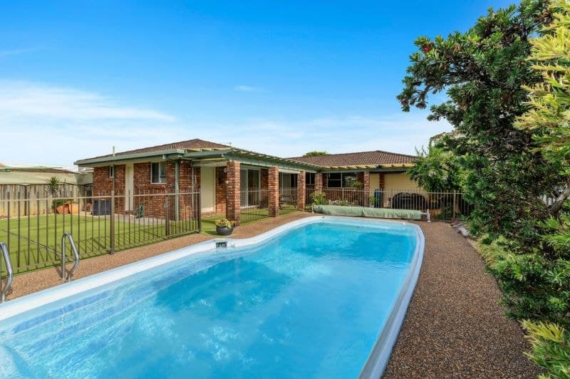 12 Turon Parade WOOLGOOLGA NSW, Woolgoolga - Thumbnail 2