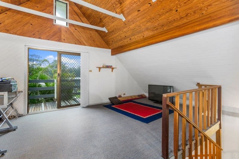 6 Pine Cres SANDY BEACH NSW, Sandy Beach - Thumbnail 2