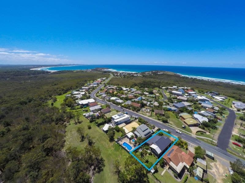 15 Arrawarra Road ARCHIVED ARRAWARRA HEADLAND NSW, Arrawarra Headland - Thumbnail 3