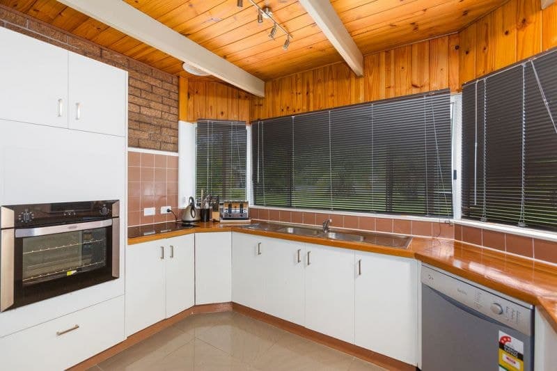 11 Pont Cl EMERALD BEACH NSW, Emerald Beach - Image 1