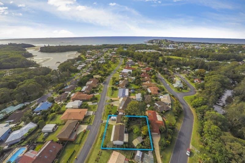 8 Sunset Avenue WOOLGOOLGA NSW, Woolgoolga - Thumbnail 2