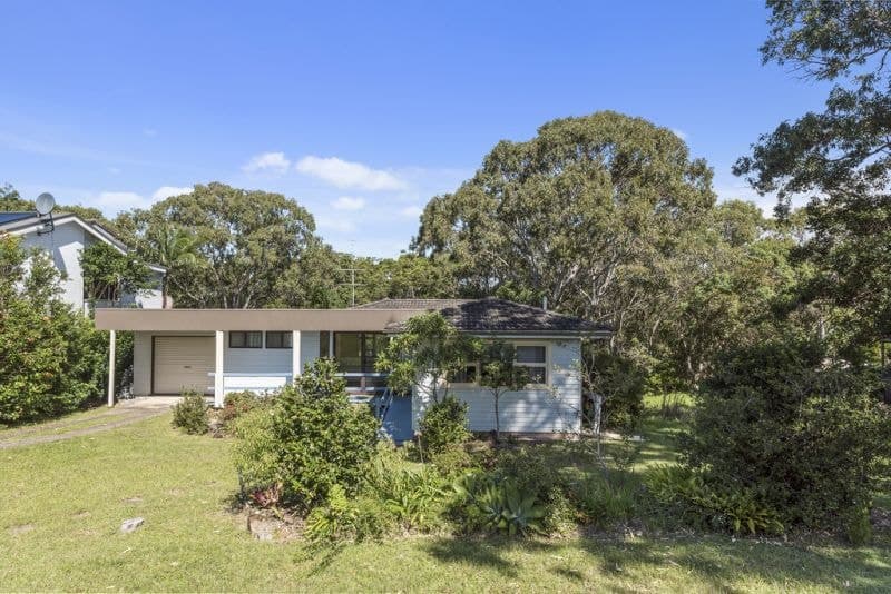 34 Lakeview Ave SAFETY BEACH NSW, Safety Beach - Thumbnail 2
