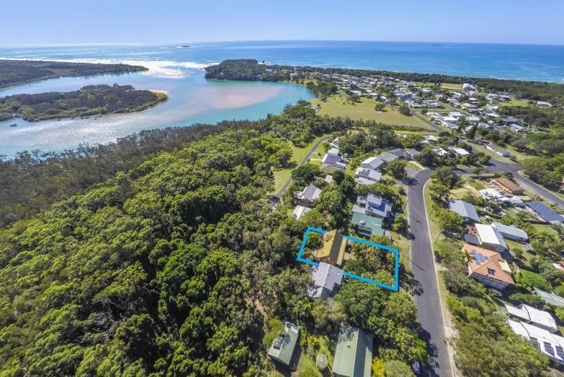 80 Flaherty St RED ROCK NSW, Red Rock - Image 1