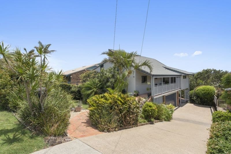 66 Dammerel Cres EMERALD BEACH NSW, Emerald Beach - Image 1