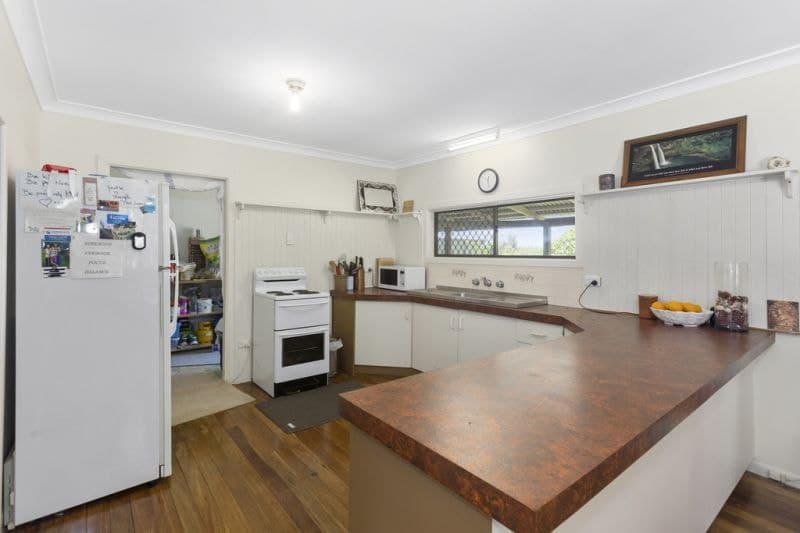 76 Ford St RED ROCK NSW, Red Rock - Thumbnail 2