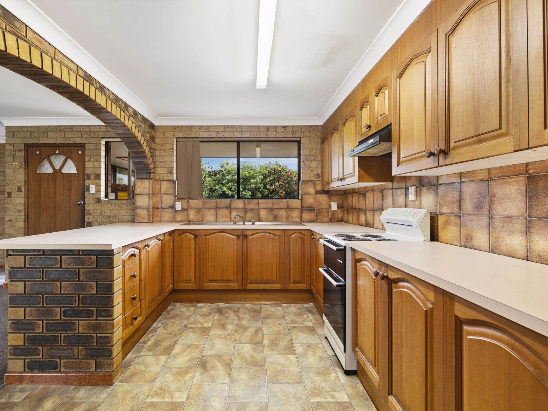 2/8 Kim Close WOOLGOOLGA NSW, Woolgoolga - Thumbnail 2