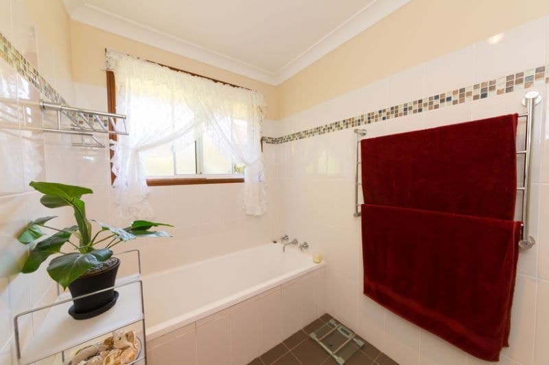 11 Turon Parade WOOLGOOLGA NSW, Woolgoolga - Thumbnail 8