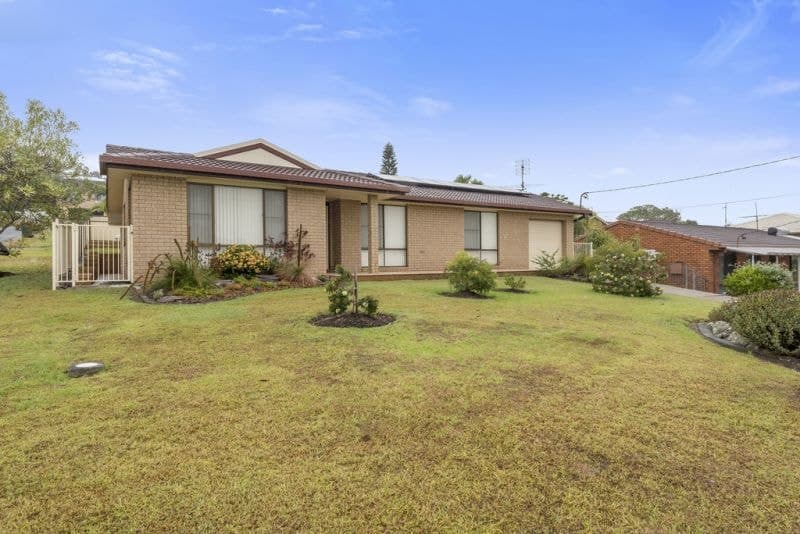 18 Crabbe St WOOLGOOLGA NSW, Woolgoolga - Image 1