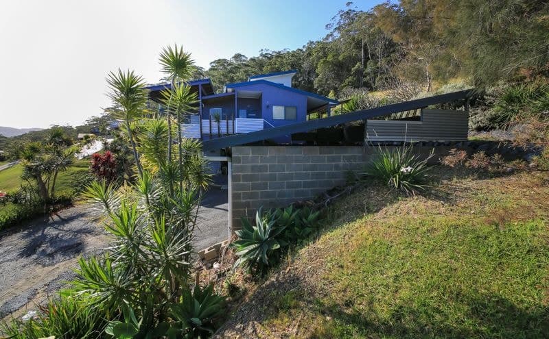6 Jade Close EMERALD BEACH NSW, Emerald Beach - Thumbnail 2