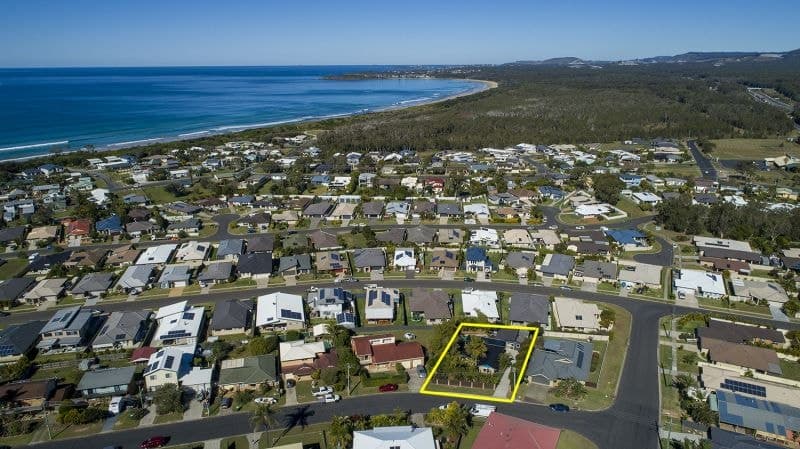 25 Burns Crescent CORINDI BEACH NSW, Corindi Beach - Thumbnail 5