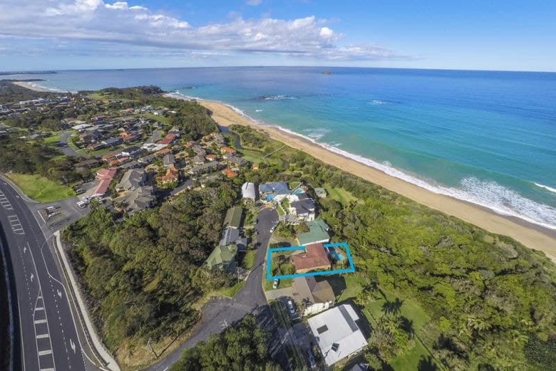 9 Sapphire Crescent SAPPHIRE BEACH NSW, Sapphire Beach - Image 1