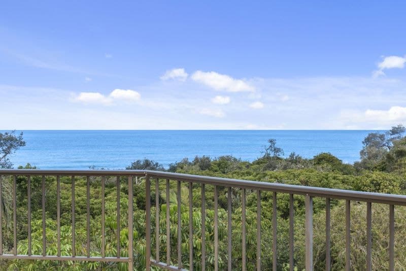 9 Sapphire Crescent SAPPHIRE BEACH NSW, Sapphire Beach - Thumbnail 4